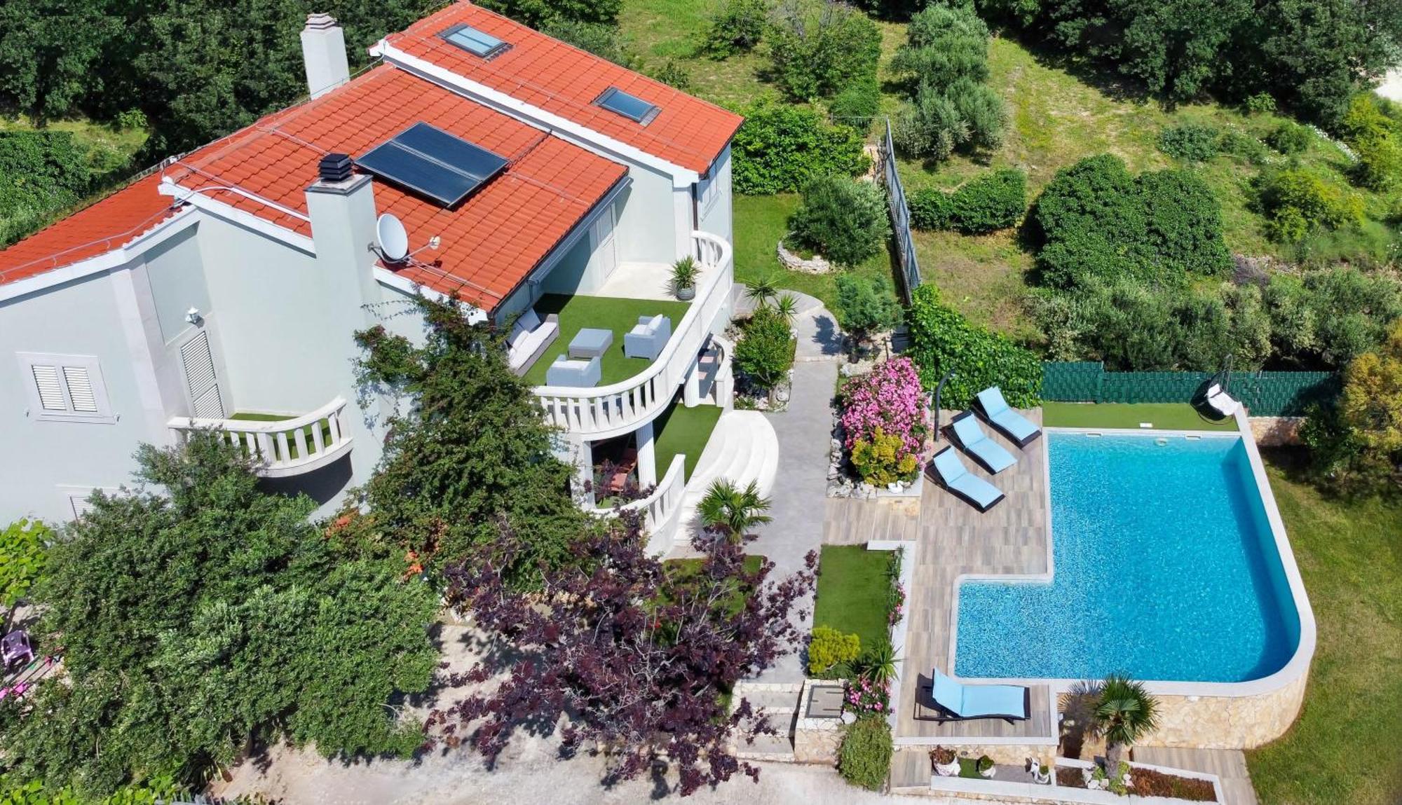 Villa Sun Nest Kastela