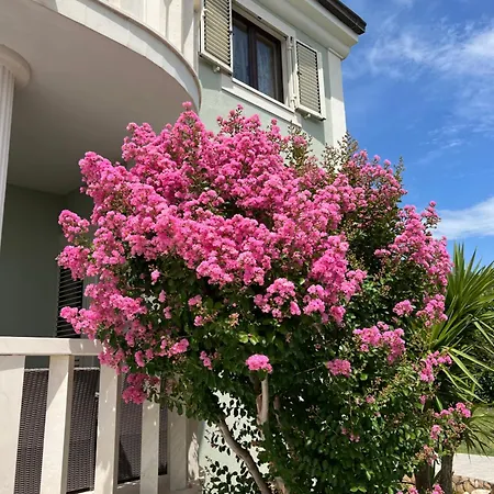 Villa Sun Nest Kastela Exterior photo